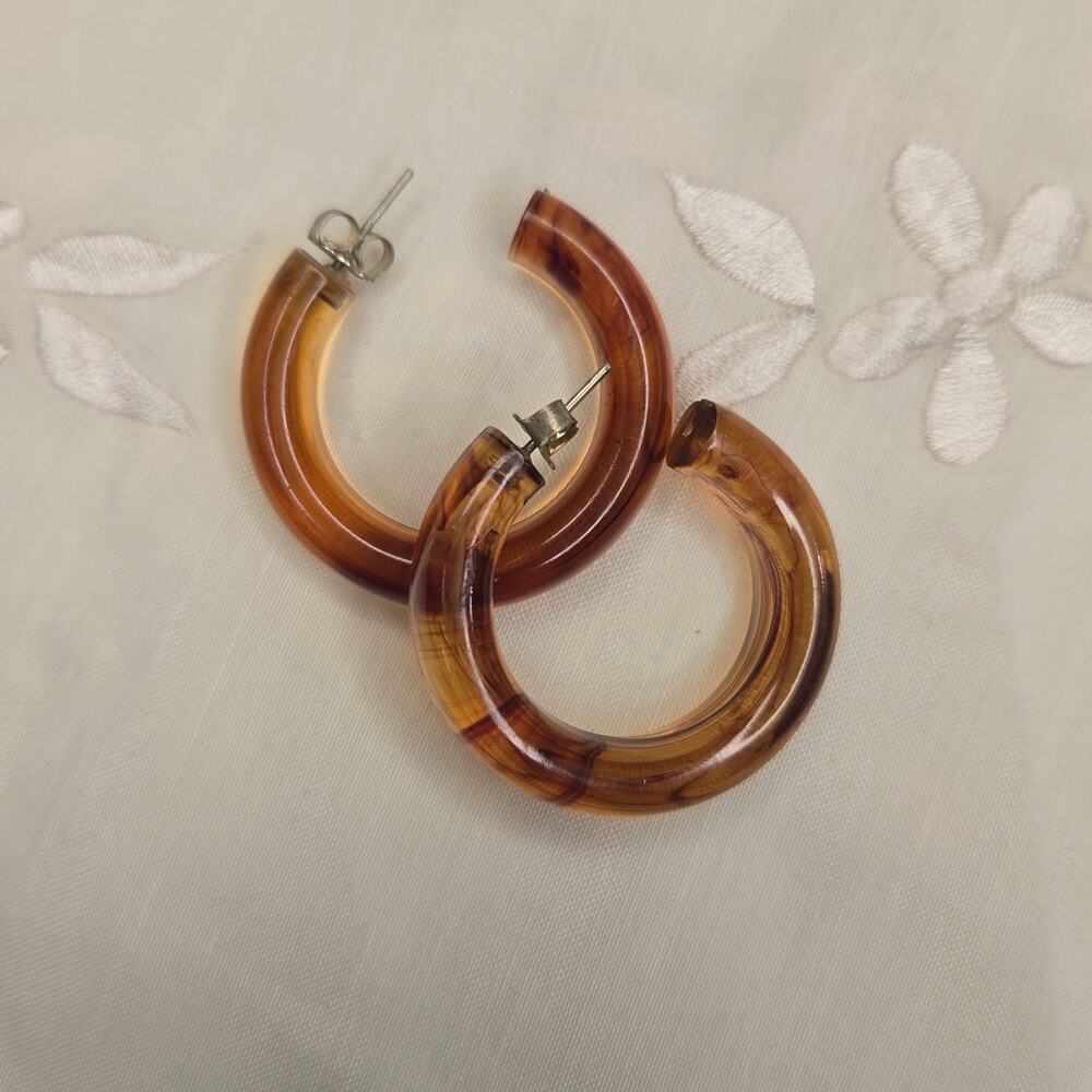 Vintage Lucite Tortoiseshell Toffee Brown Chunky C-Hoop Earrings
